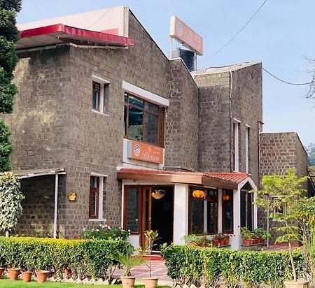 Hotel Blossom Shimla Exterior foto
